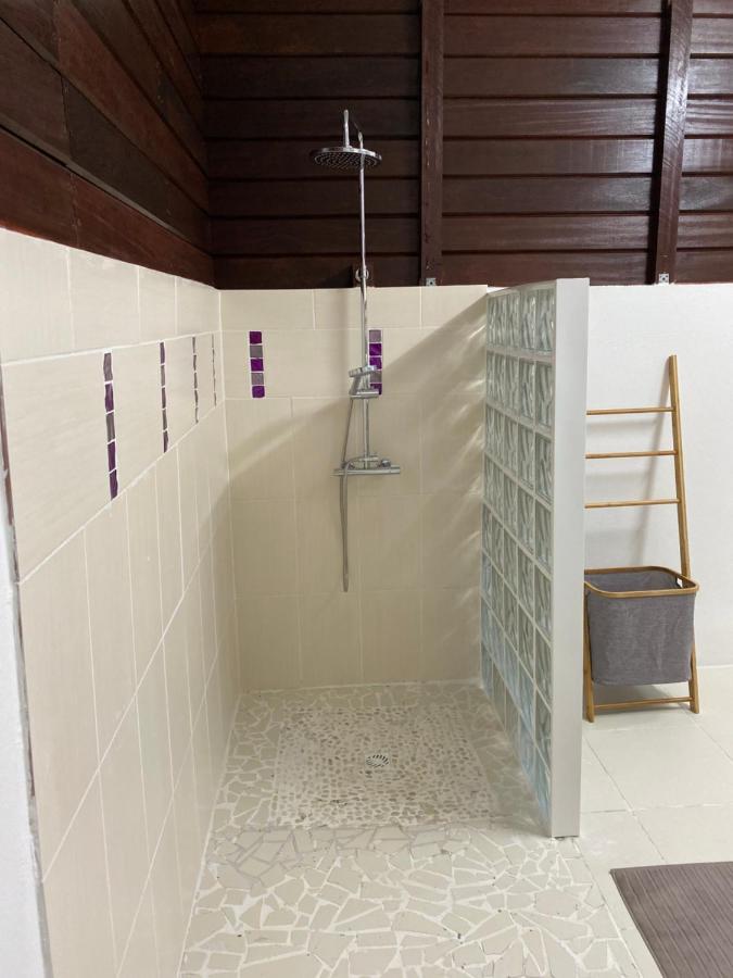 לה ווקלה Le Goyav' Appart Avec Piscine Et Jacuzzi Au Vauclin מראה חיצוני תמונה